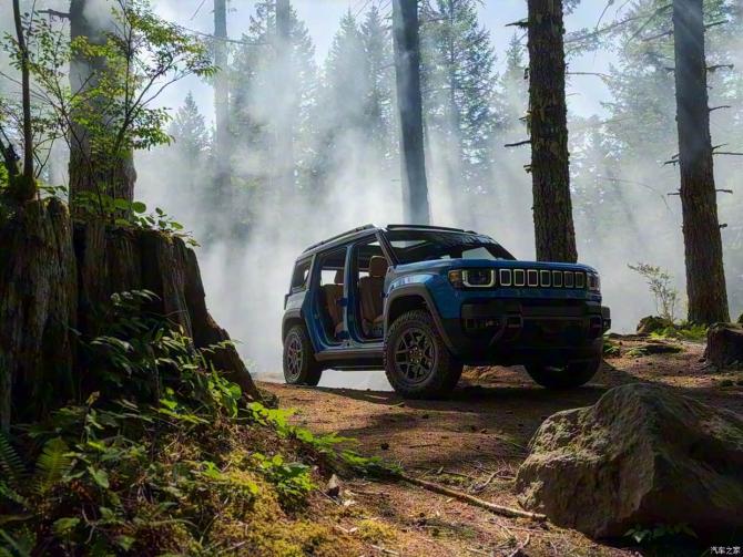 26081036f5596d05684542.jpg image001.jpg