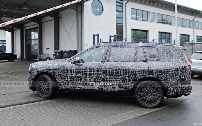 15080905a077596a016326.jpg image006.jpg