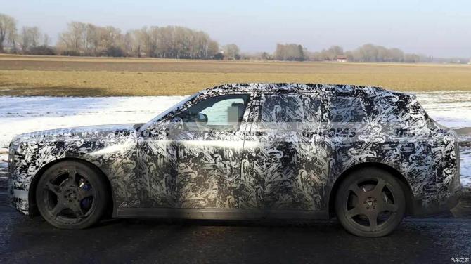 02221057fb902588a32379.jpg image003.jpg