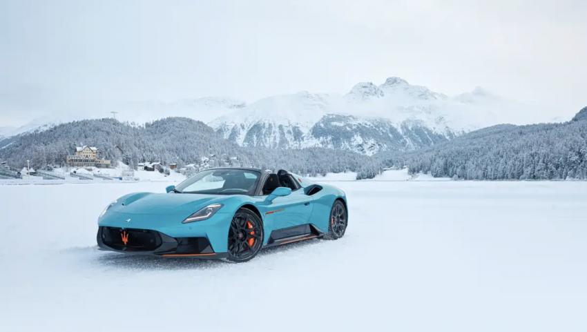 AI幻彩藍(lán)涂裝 瑪莎拉蒂MCPURA Cielo定制版