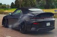 將于3月份首發(fā) 新款保時捷911 GT3敞篷版諜照